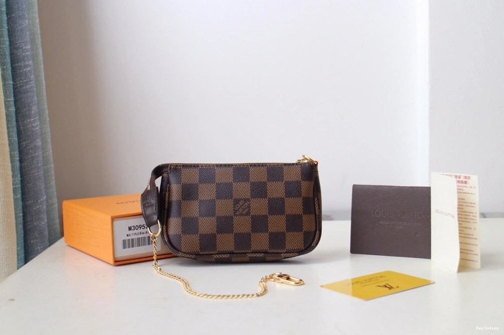 Cheap POCHETTE MINI ACCESSOIRES VUITTON LOUIS 0814